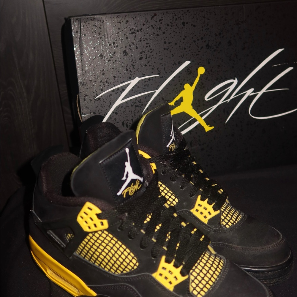 Air jordan 4 Retro black/yellow